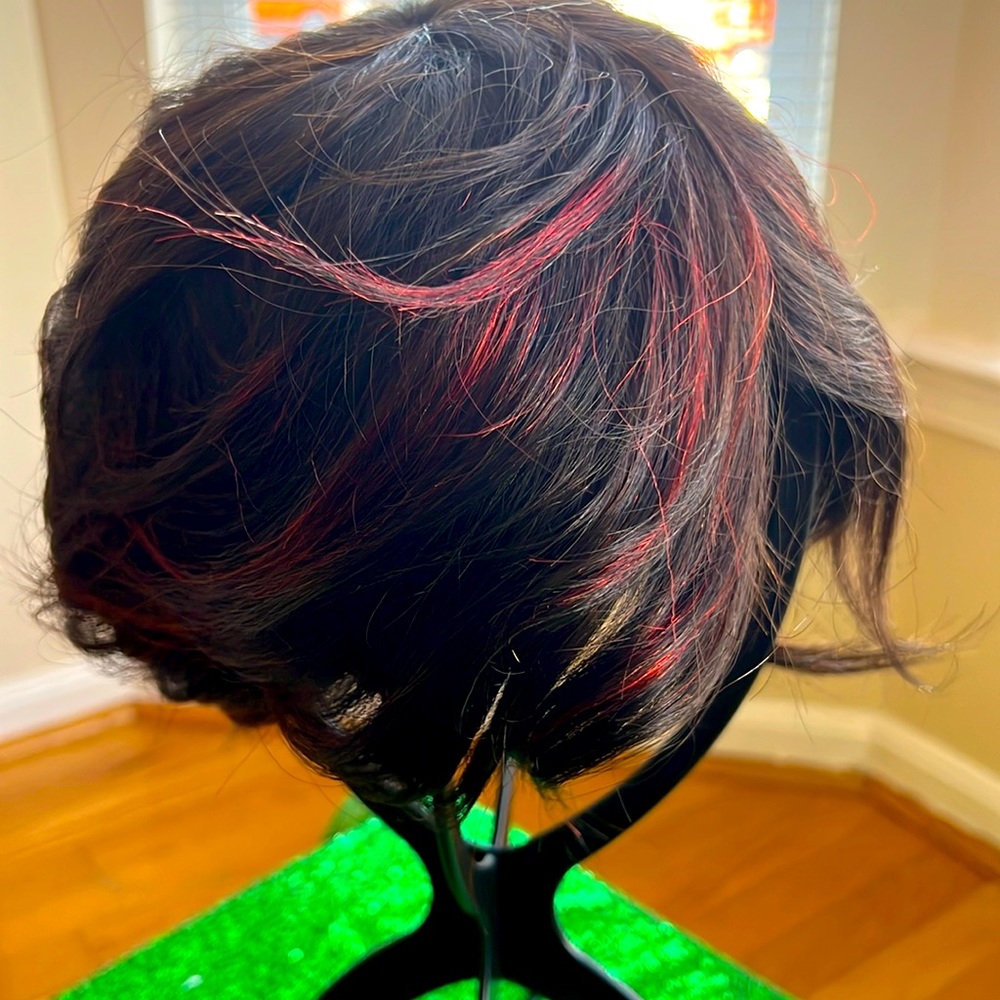 Short wig